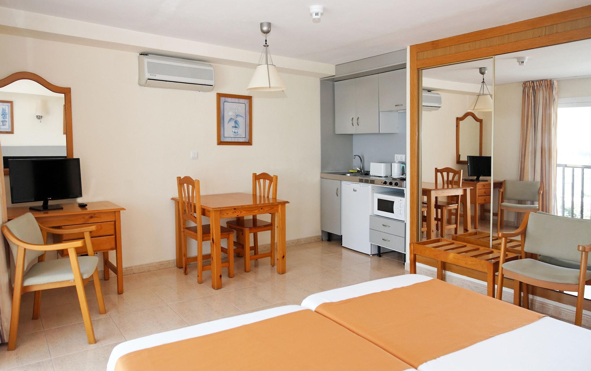 Aparthotel Reco Des Sol Sant Antoni de Portmany Dış mekan fotoğraf
