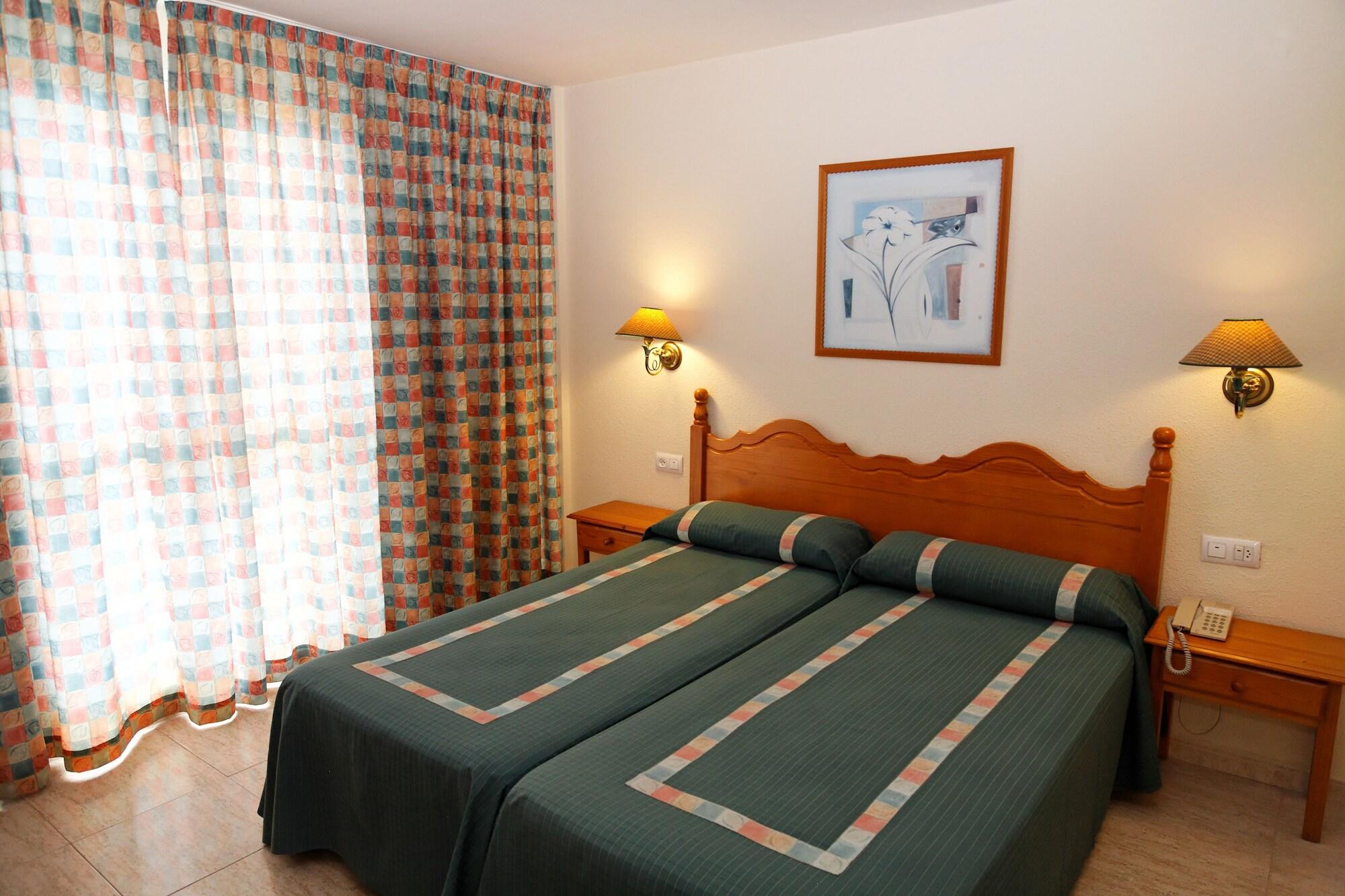 Aparthotel Reco Des Sol Sant Antoni de Portmany Dış mekan fotoğraf