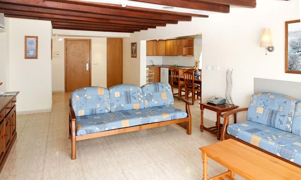 Aparthotel Reco Des Sol Sant Antoni de Portmany Dış mekan fotoğraf