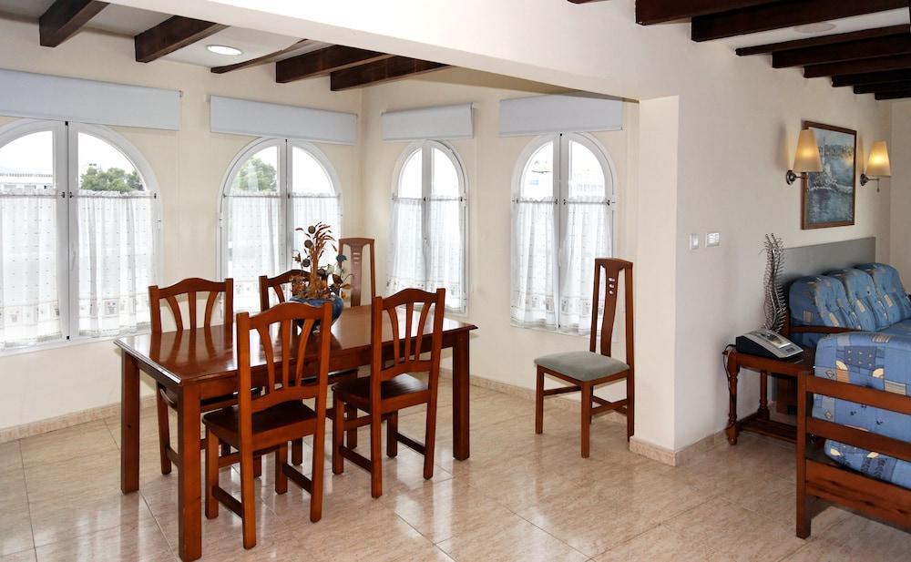 Aparthotel Reco Des Sol Sant Antoni de Portmany Dış mekan fotoğraf