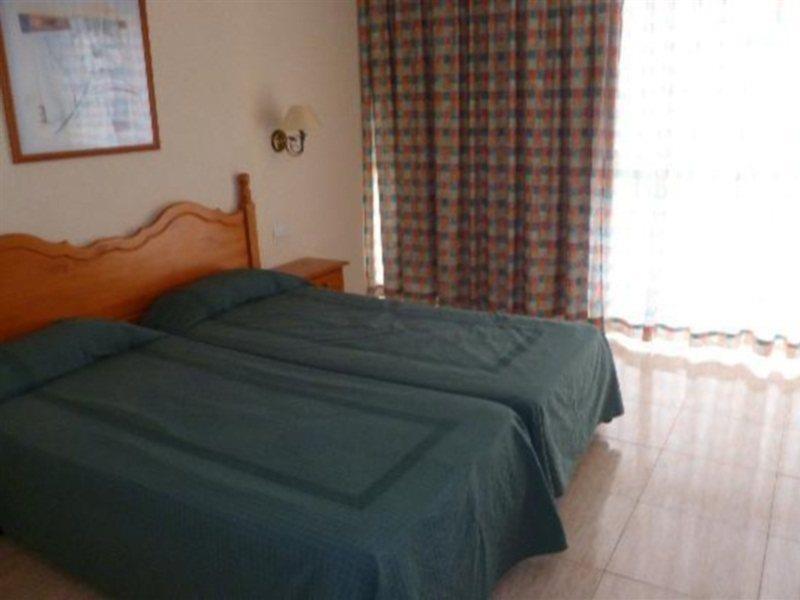 Aparthotel Reco Des Sol Sant Antoni de Portmany Dış mekan fotoğraf